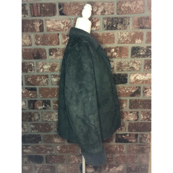 Land’s End Winter Coat - Picture 3 of 6